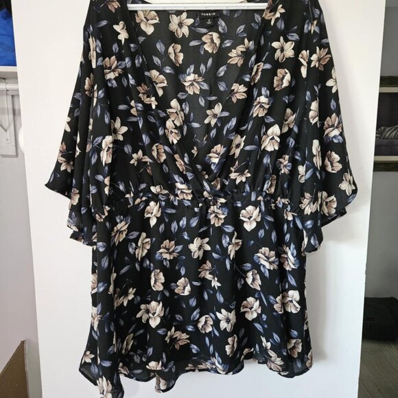 Torrid Blue Floral Lily Babydoll Georgette Surplice Blouse 3x - Picture 4 of 5